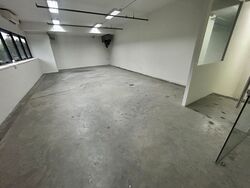 Carros Centre (D25), Factory #595807931